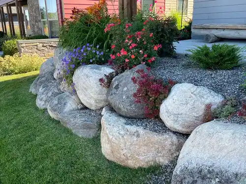 landscaping services Mounds